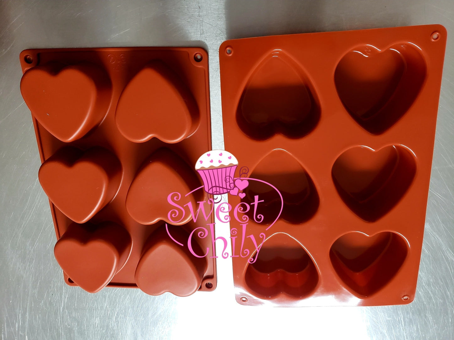 6 Holes Heart Shaped Silicone Mold (Molde)