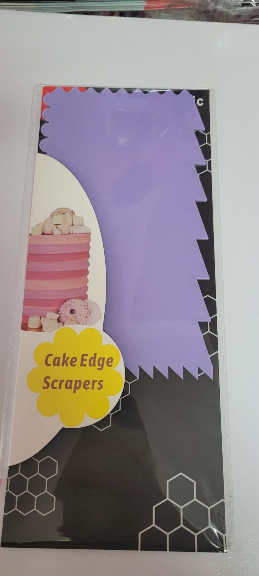 Cake edge Scrapper