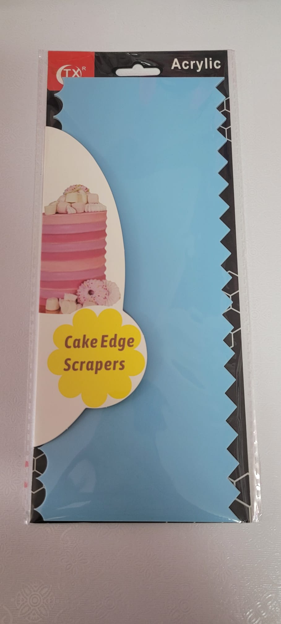 Cake edge Scrapper